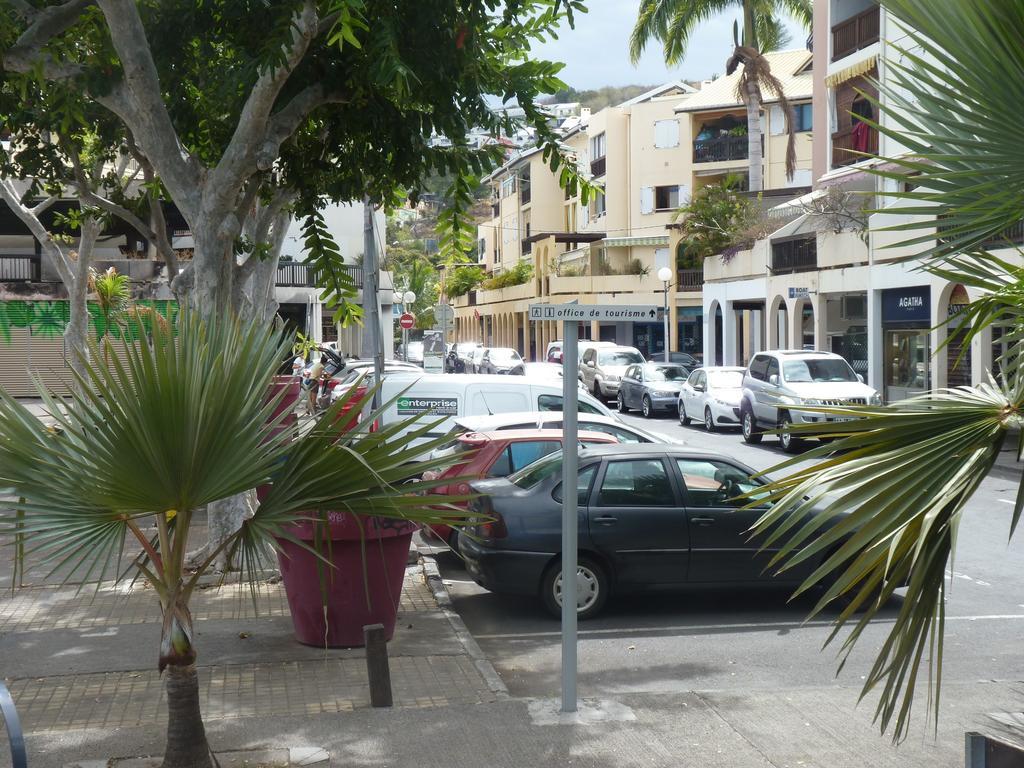 شقة Au Meuble Des Roches سان جيل لي بان المظهر الخارجي الصورة