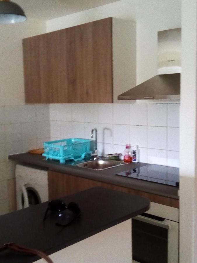 شقة Au Meuble Des Roches سان جيل لي بان المظهر الخارجي الصورة